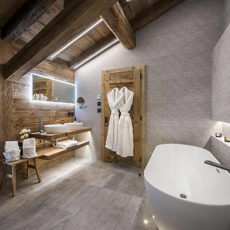 シャレー Luxurious Sanctuary At The Foot Of The Matterhorn ツェルマット