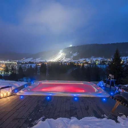 Luxurious Sanctuary At The Foot Of The Matterhorn شاليه زيرمات