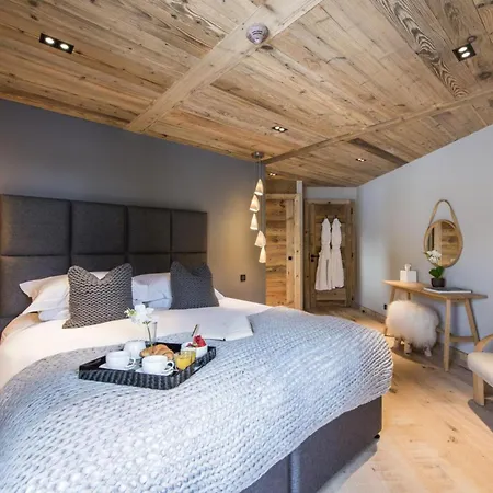 Luxurious Sanctuary At The Foot Of The Matterhorn Chalet *